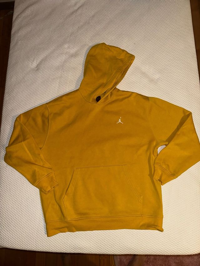 Sudadera Jordan amarilla