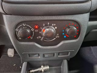 DACIA Dokker Essential 1.6 75kW (100CV) GLP N1