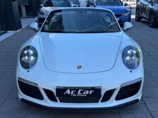 PORSCHE 911 Carrera GTS Cabriolet