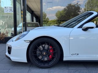 PORSCHE 911 Carrera GTS Cabriolet