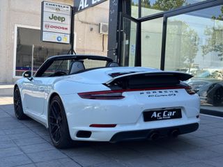 PORSCHE 911 Carrera GTS Cabriolet