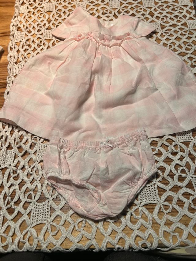 Vestito rosa e bianco per bambina