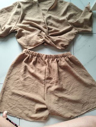 Completo estivo beige donna