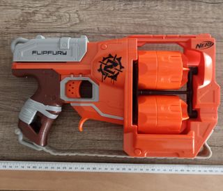 NERF Flipfury Zombie Strike