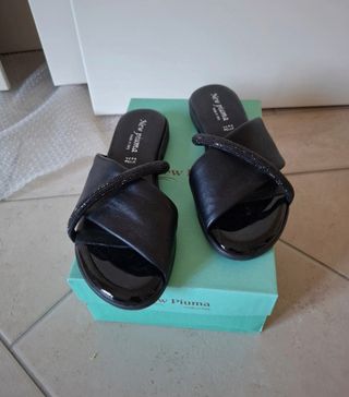 Ciabatte New Piuma nere in pelle