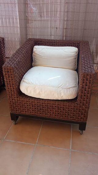 Sofá jardín 3 plazas+ 2 sillones individuales+mesa