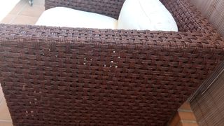 Sofá jardín 3 plazas+ 2 sillones individuales+mesa