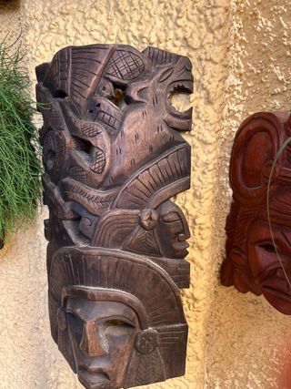 Máscaras Aztecas Talladas a Mano