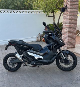 Honda X-ADV 750 (2019) 
22.000km 
