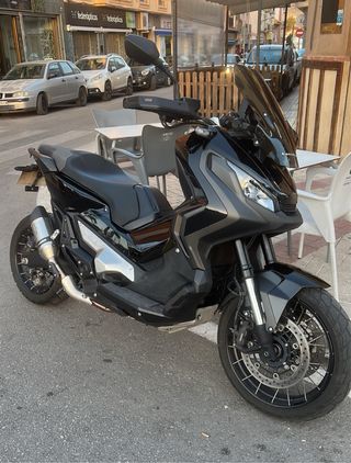 Honda X-ADV 750 (2019) 
22.000km 
