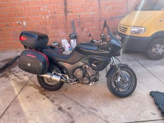 Yamaha TDM 850 3VD: Impecable