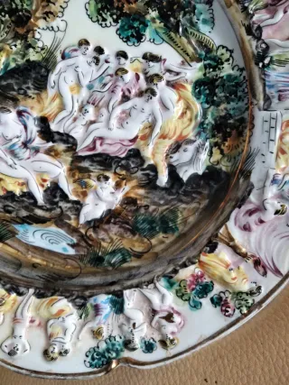 Piatto Ceramica Antica Capo di Monte, numerato