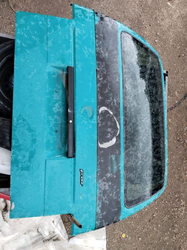 Portón trasero VW T4