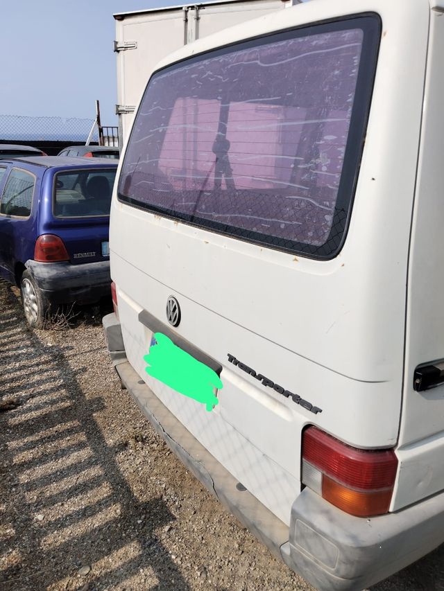 Portón trasero VW T4