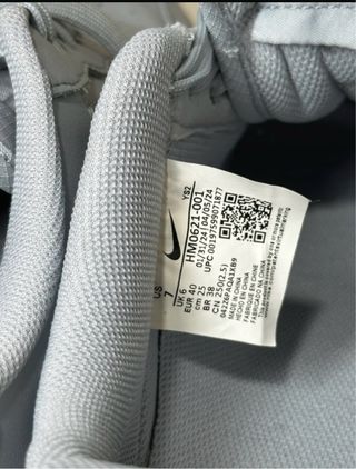 Nike Air Force 1 Gris Plata