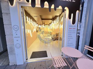 Local comercial en venta en Praza Independencia en Vigo