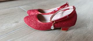 Zapatos niña tacón rojo 33