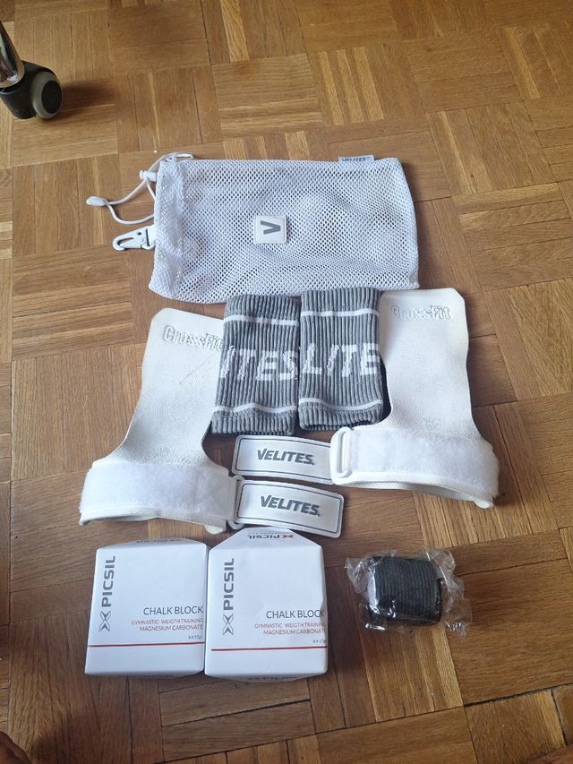 Calleras Velites Crossfit + muñequera + magnesio