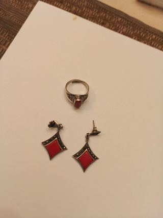 Anillo ajustable y pendientes coral rojo vintage 