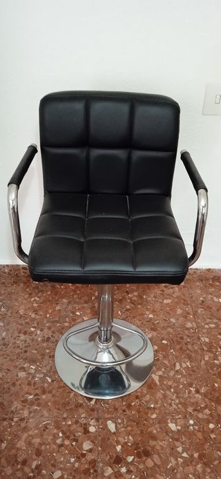 Taburetes piel acolchada - negros