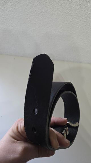 Cinturón cuero negro - Hebilla metal