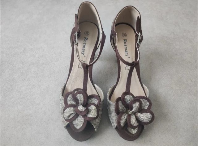 Zapatos beige y marrón 38 sin estrenar