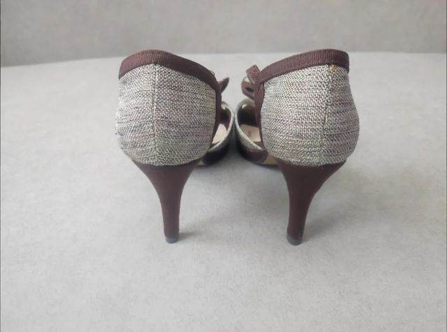 Zapatos beige y marrón 38 sin estrenar