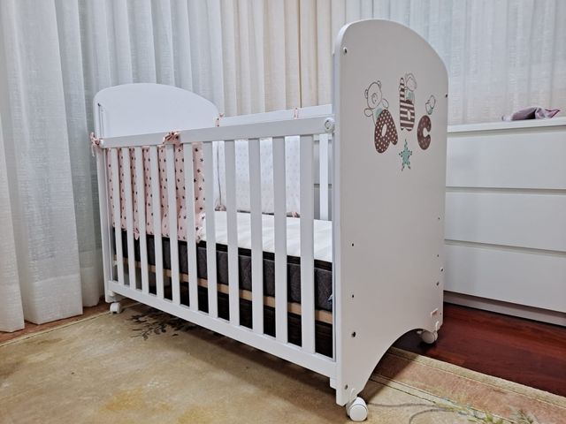 Cuna bebé madera blanca