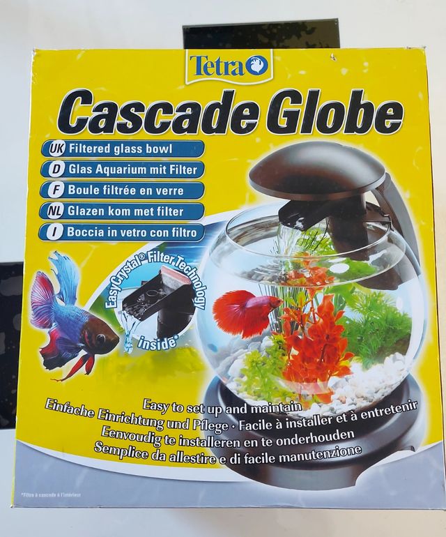 Cascade Globe - Pecera con filtro