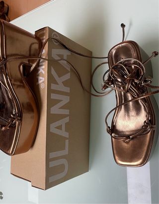 Sandalias Ulanka plataforma doradas