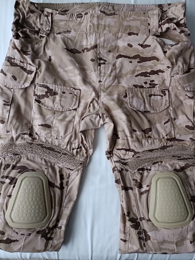 Uniforme Airsoft árido pixelado - XL