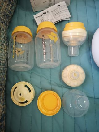 2024 Sacaleches Medela Solo Hands-Free