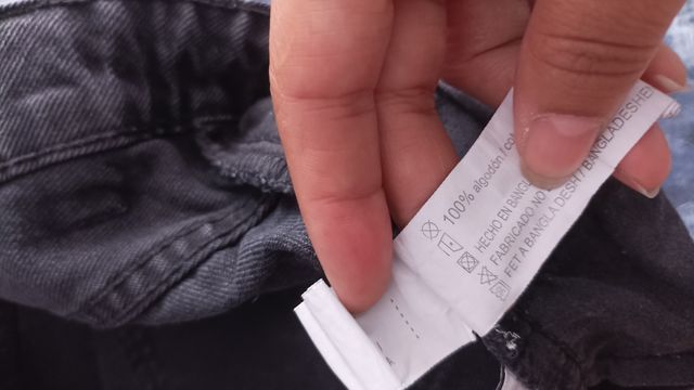 Shorts Lefties negros rotos