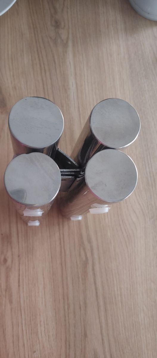 4 Patas metálicas para mueble de INOX