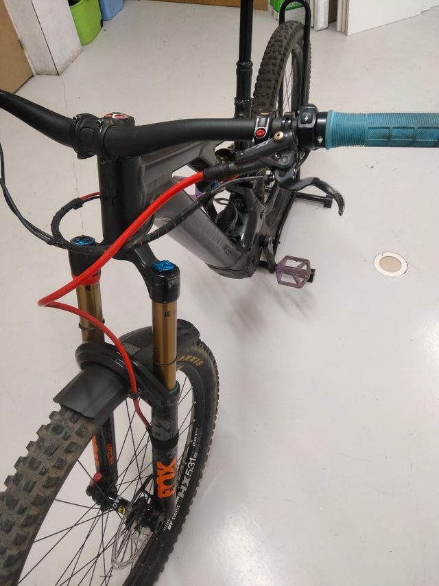 Bicicleta eléctrica turbo levo aluminio talla M
