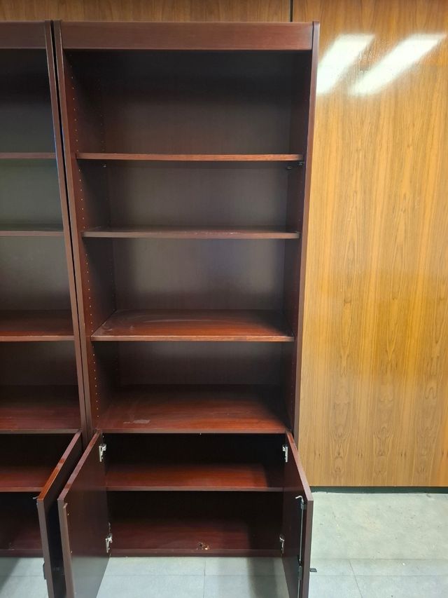 2 Estanterías de Madera