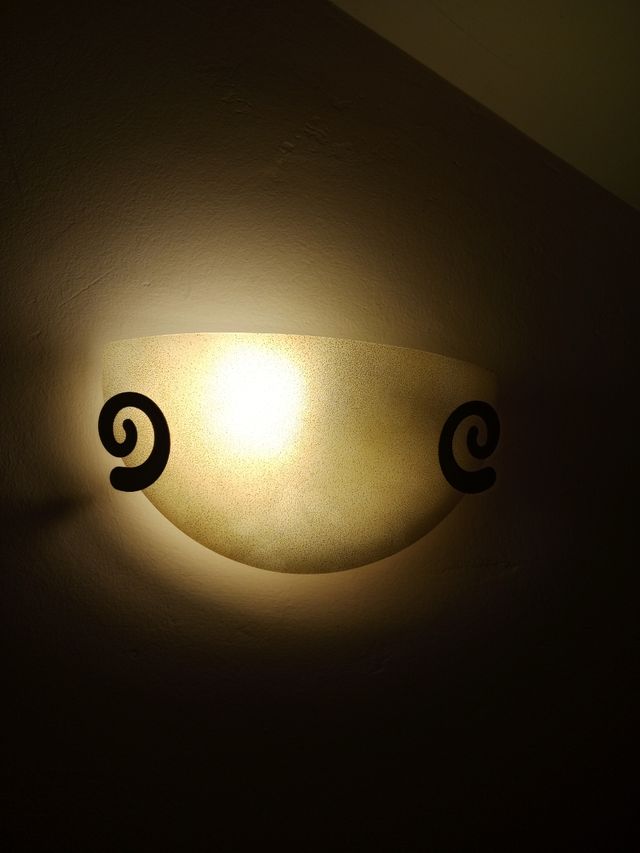 Aplique pared - Luz beige