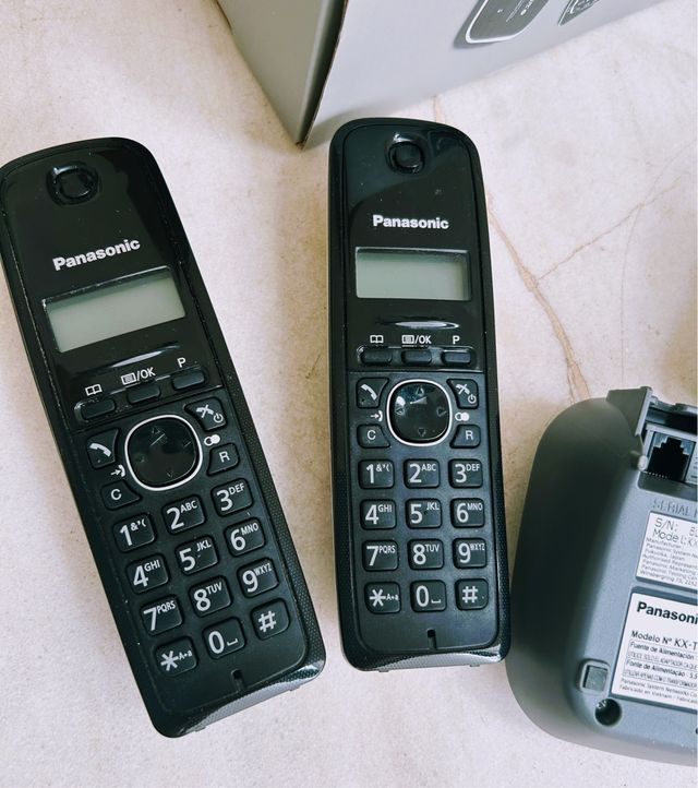 2 Teléfonos inalámbricos Panasonic KX-TG16115P