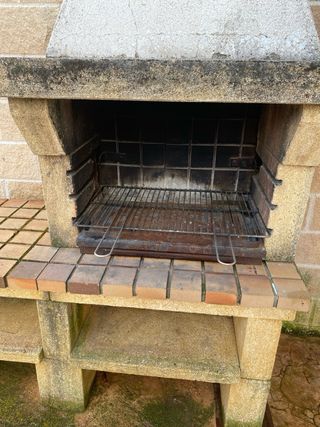 Barbacoa piedra exterior