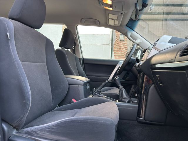 Toyota Land Cruiser 150 2016