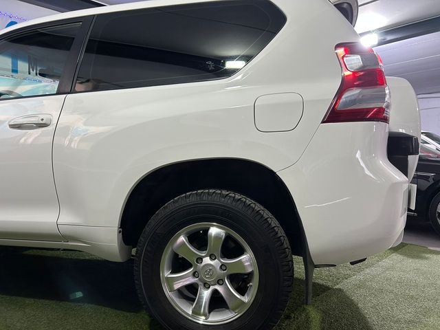 Toyota Land Cruiser 150 2016