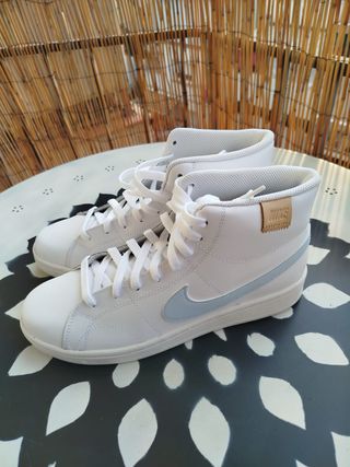 Zapatillas Nike Court Royale blancas