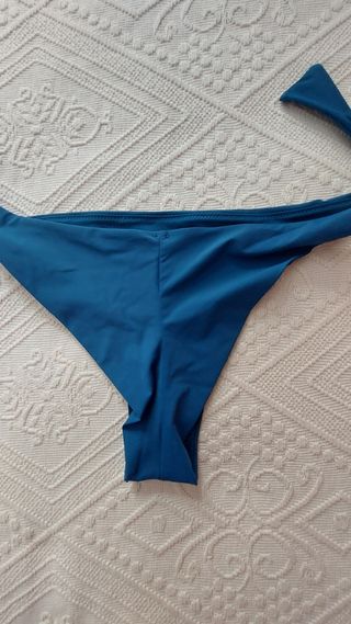 Bikini azul - Baño