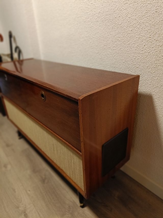 Radio tocadiscos Philips FX715A --Vintage años 60