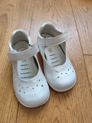 Scarpe Primigi bimba n.22
