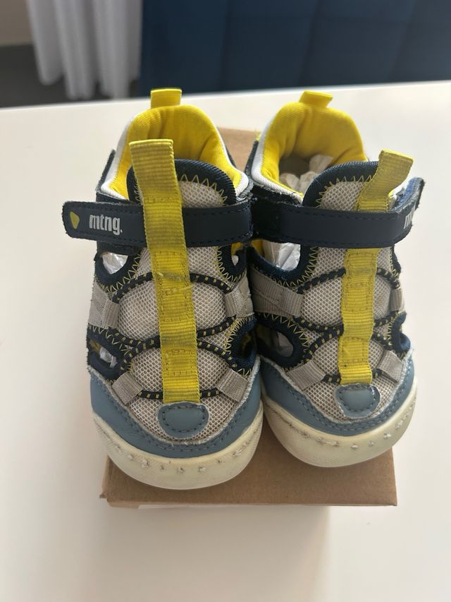 Zapatillas respetuosas barefoot Mustang talla 21