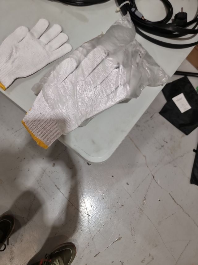 Guantes trabajo nuevos