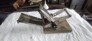 Soporte motor fueraborda plegable