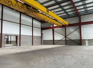 Nave industrial en alquiler en Celrà