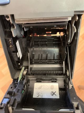 Impresora IBM 4610-1NR. Negra
